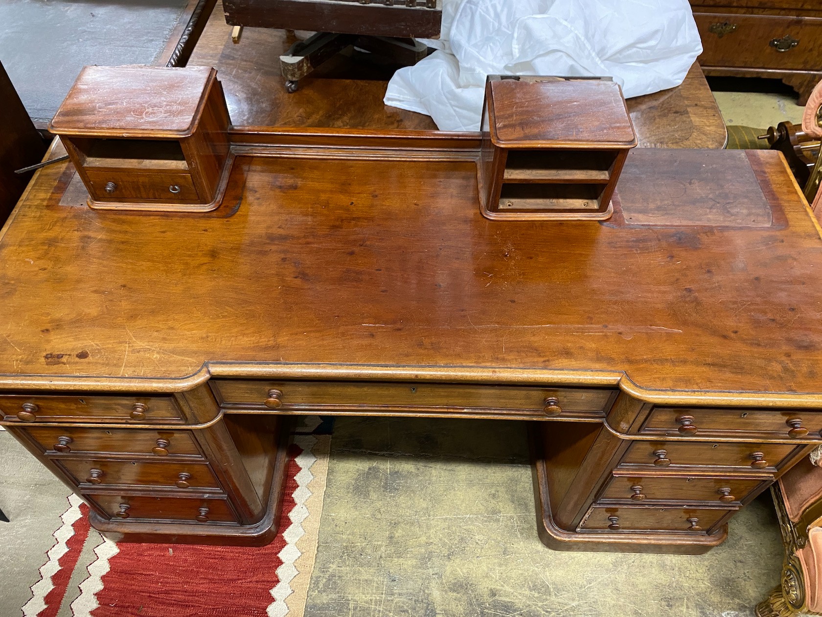 A Victorian mahogany kneehole dressing table, width 152cm, depth 60cm, height 78cm